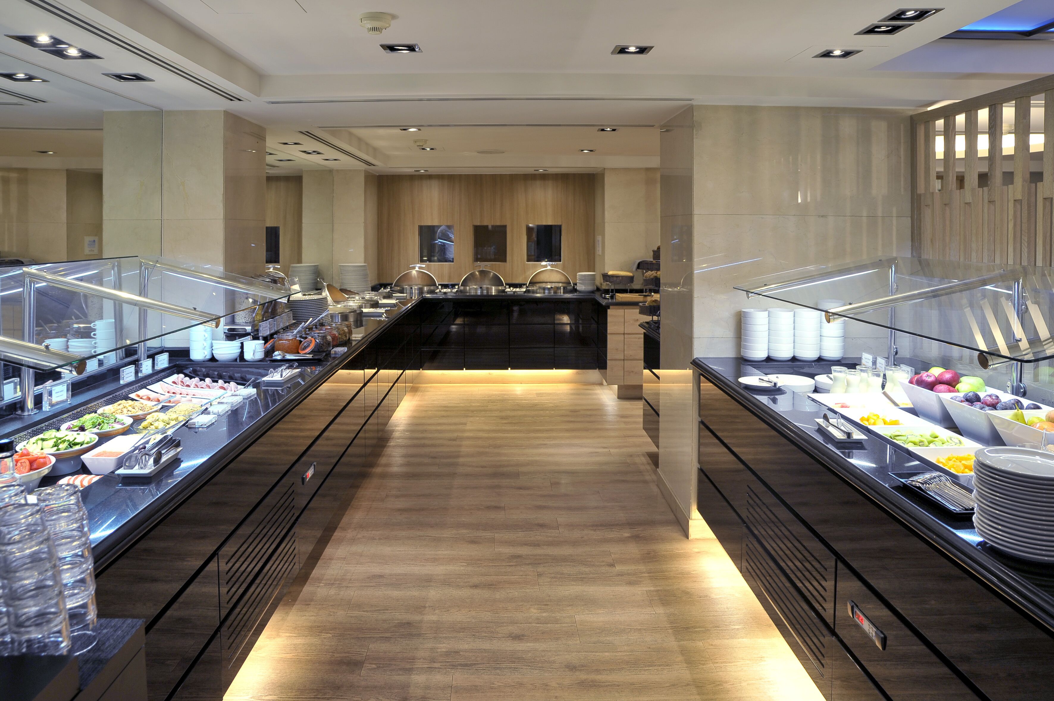 daily buffet breakfast (eur 19 per person)