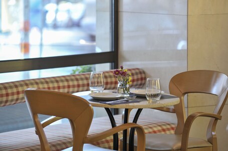 Melia Athens - Image 72