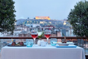 3 restauranter, der serverer morgenmad, frokost, aftensmad og brunch