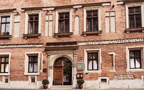 Front of property - Hotel Copernicus (Kraków)