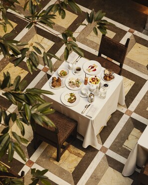Daily cooked-to-order breakfast for a fee - Hotel Copernicus (Kraków)