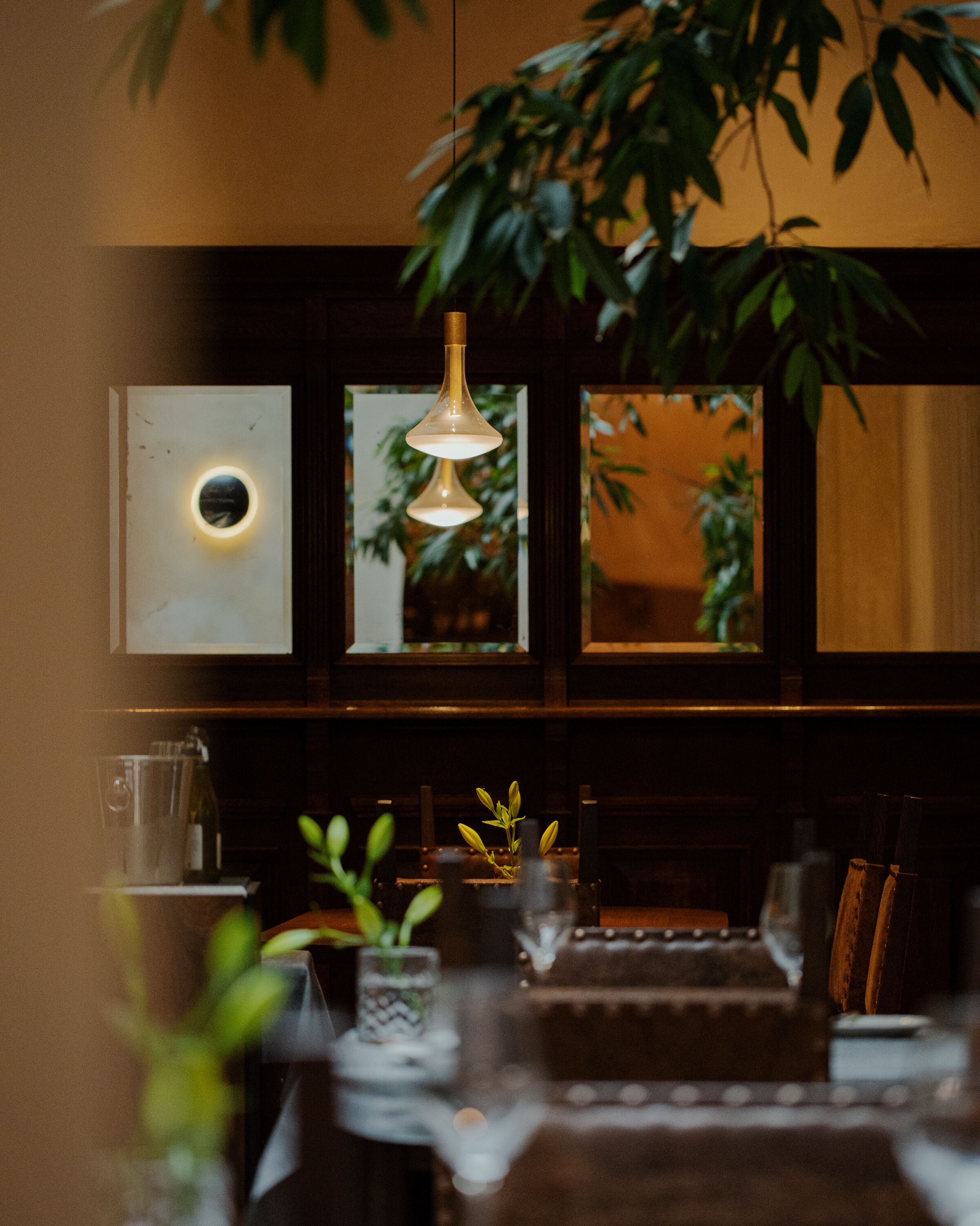 lunch and dinner served