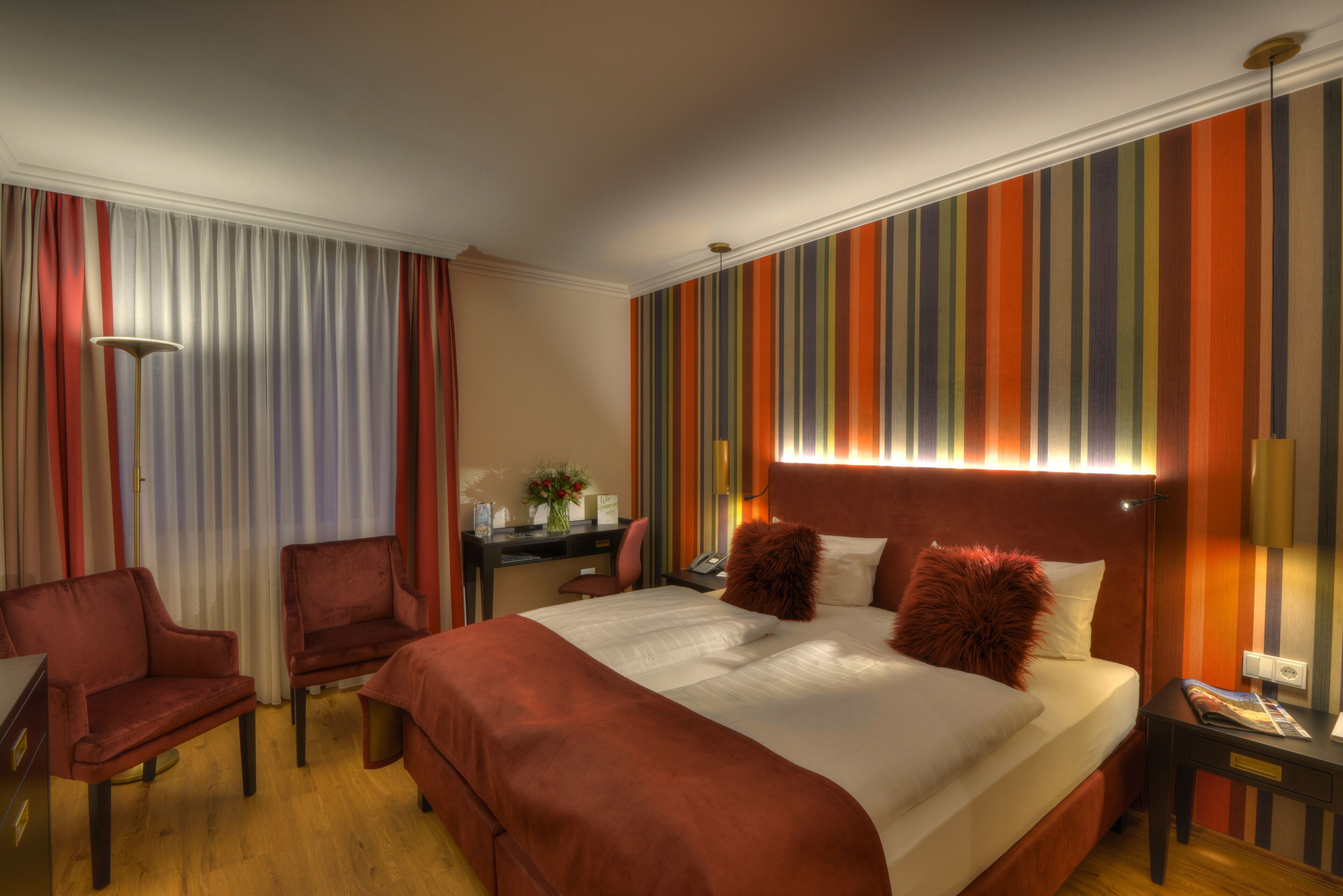 Hypo-allergenic bedding, in-room safe, desk, soundproofing