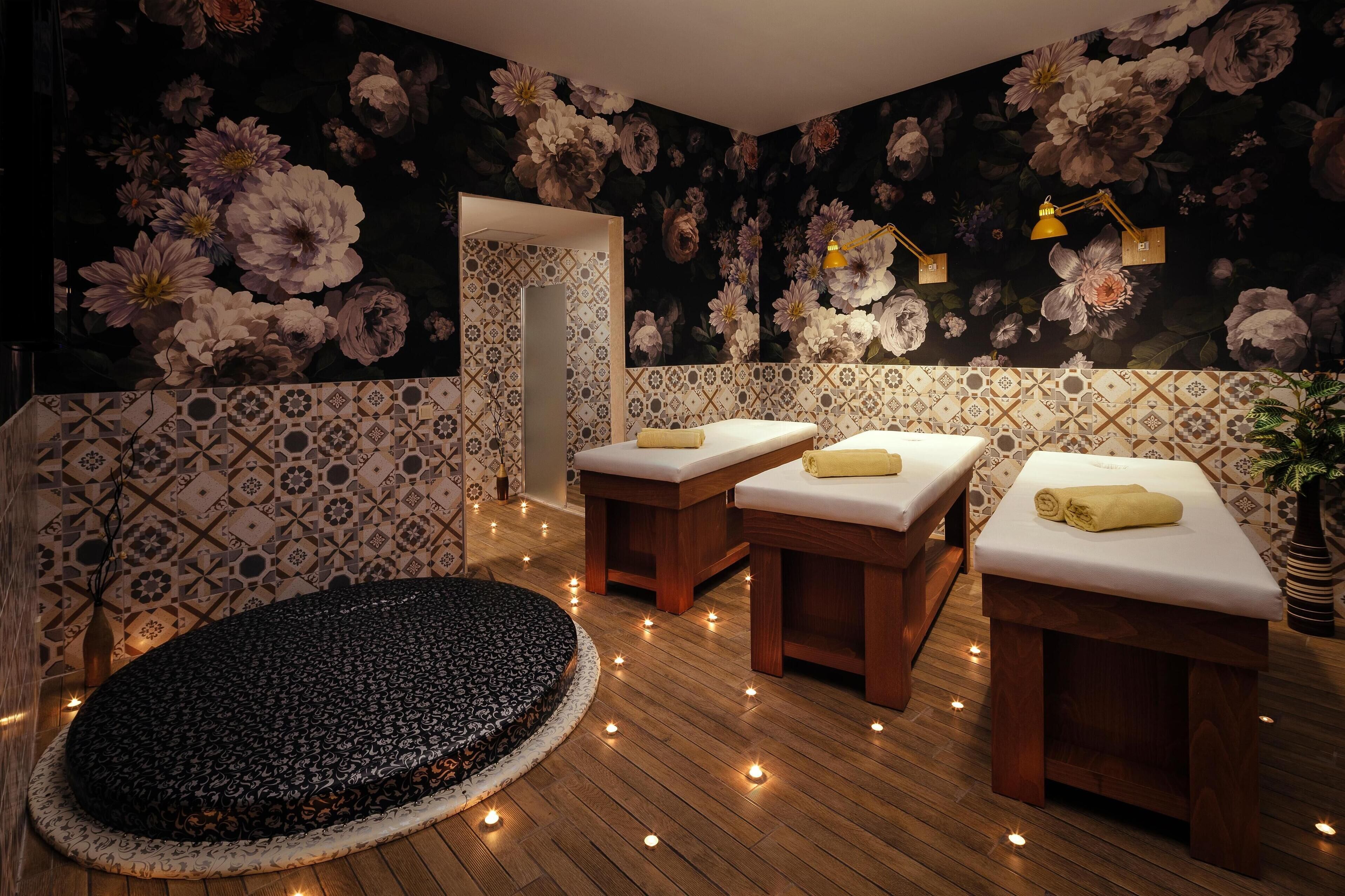 Espace de soins pour les couples, hammam, soins corporels
