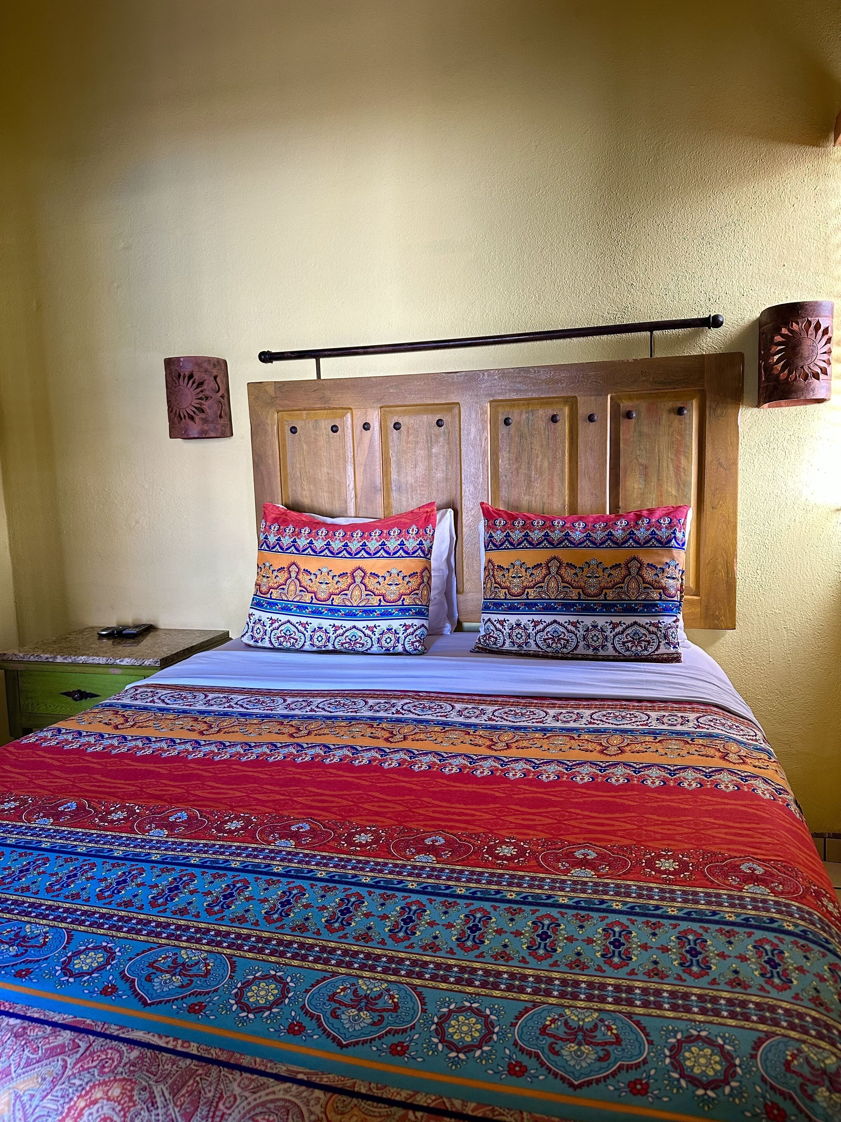 classic suite, 1 queen bed, kitchenette | premium bedding, in-room safe, blackout curtains, iron/ironing board