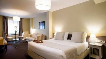 1 bedroom, minibar, in-room safe, desk