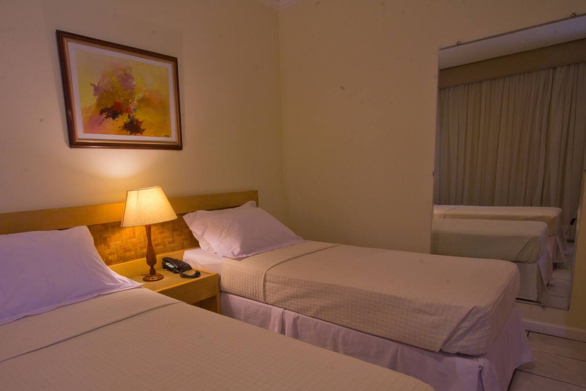 Minibar, in-room safe, blackout drapes