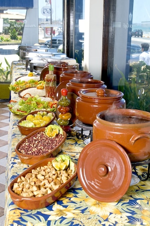 Buffet. Rede Andrade Plaza Salvador