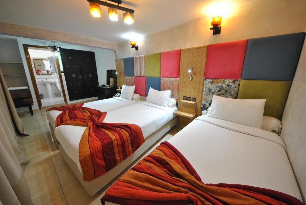 客房內保險箱、免費無線上網