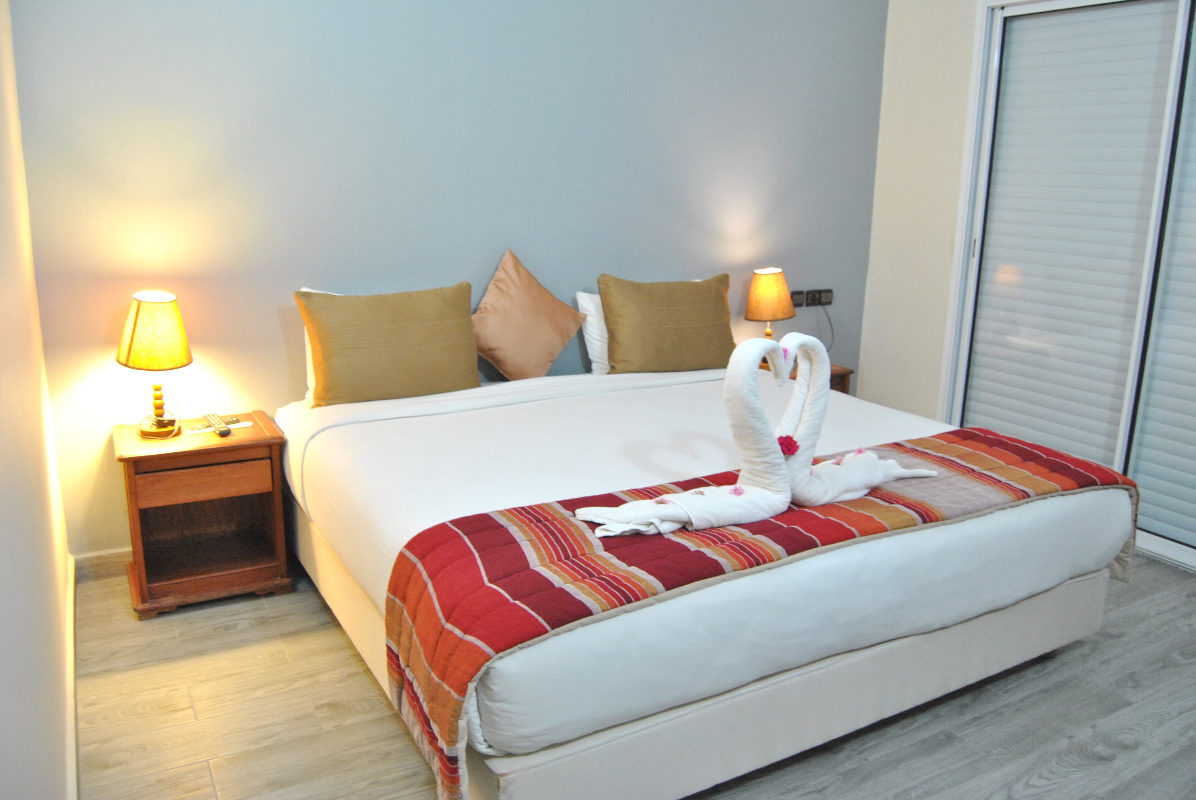 Coffres-forts dans les chambres, Wi-Fi gratuit