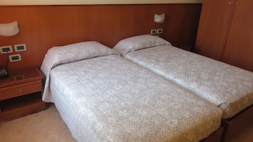 Habitación doble | Minibar, cunas y wifi gratis