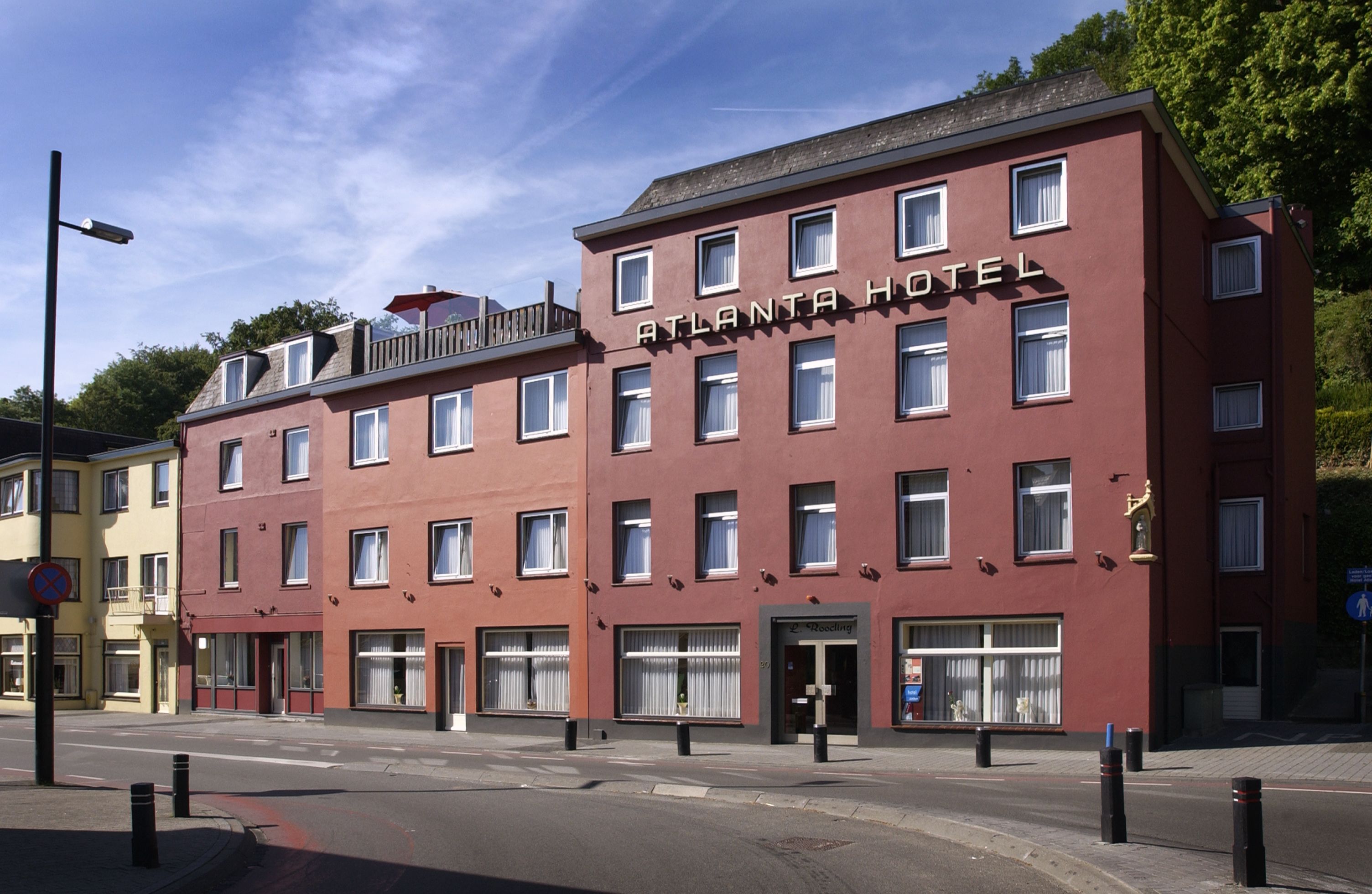 Façana frontal de l'allotjament