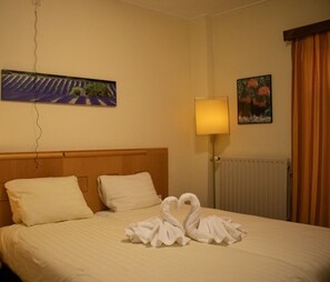 Dobbeltrom – standard | Wi-fi (inkludert) og sengetøy