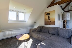 Villa Apartment | Living area