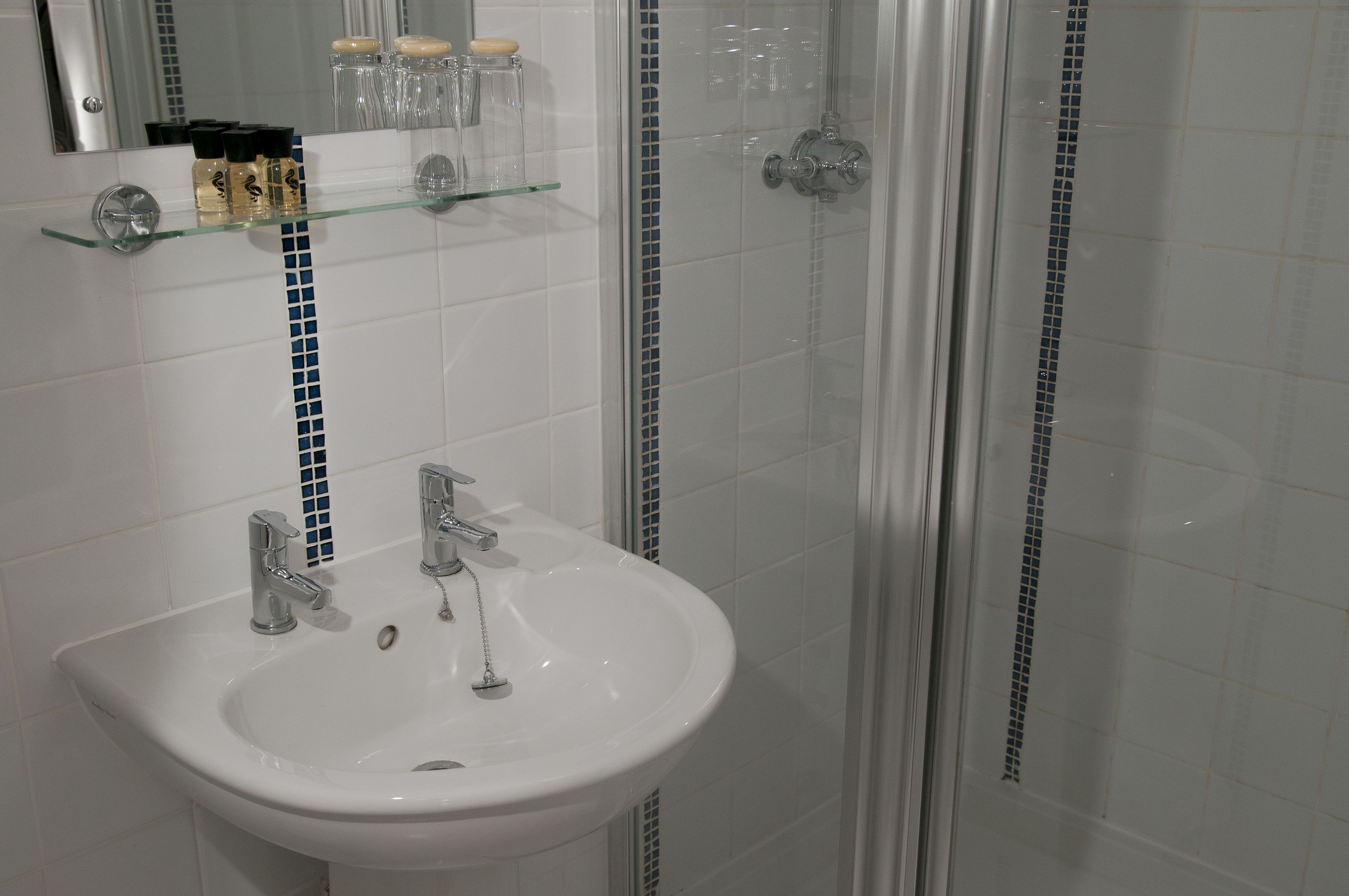 standard double or twin room | bathroom | hair dryer, towels