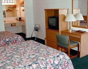 Blackout curtains, cots/infant beds, rollaway beds, free WiFi - Dude & Roundup (West Yellowstone)