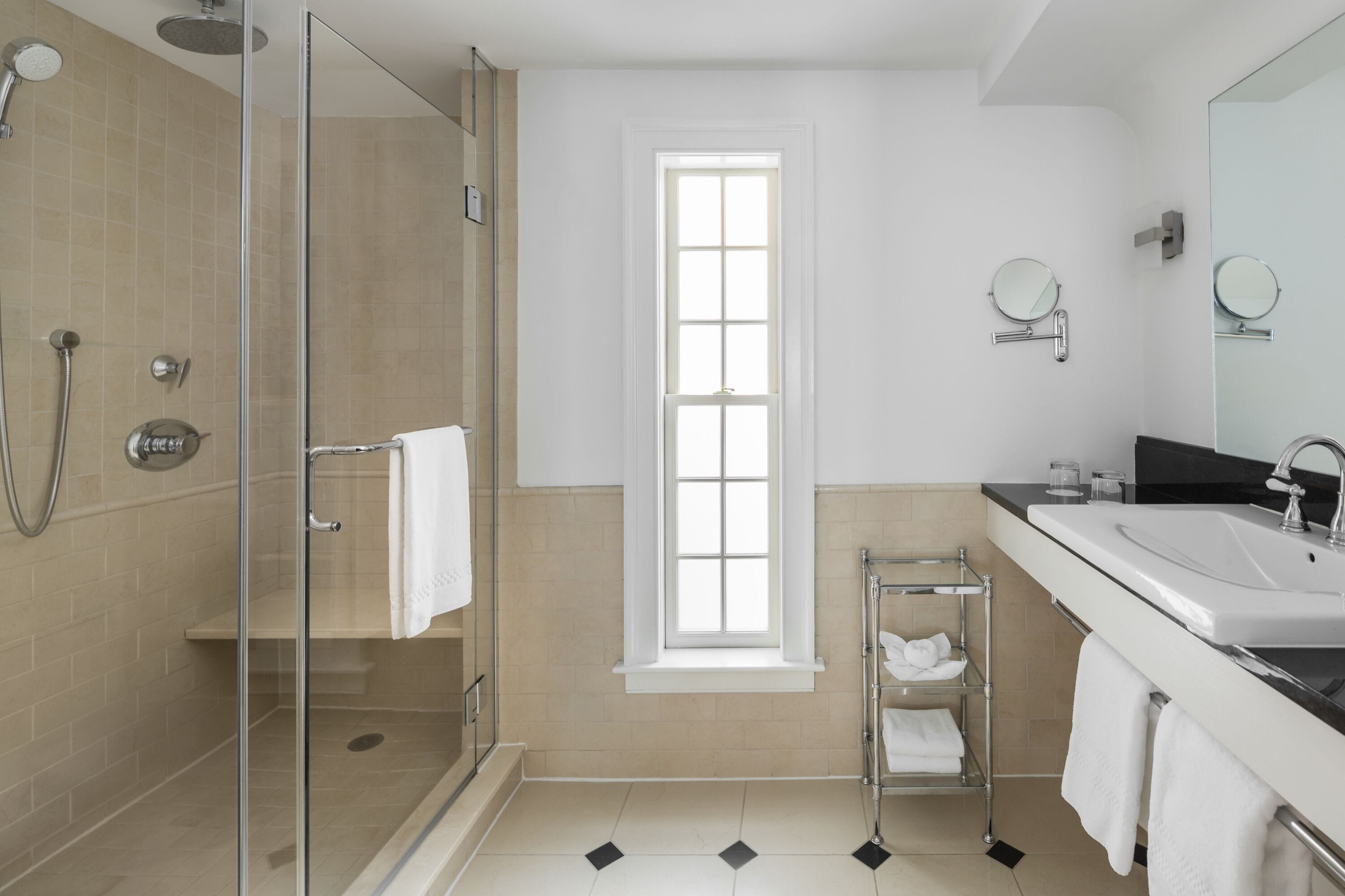 Photo - The Rittenhouse Hotel