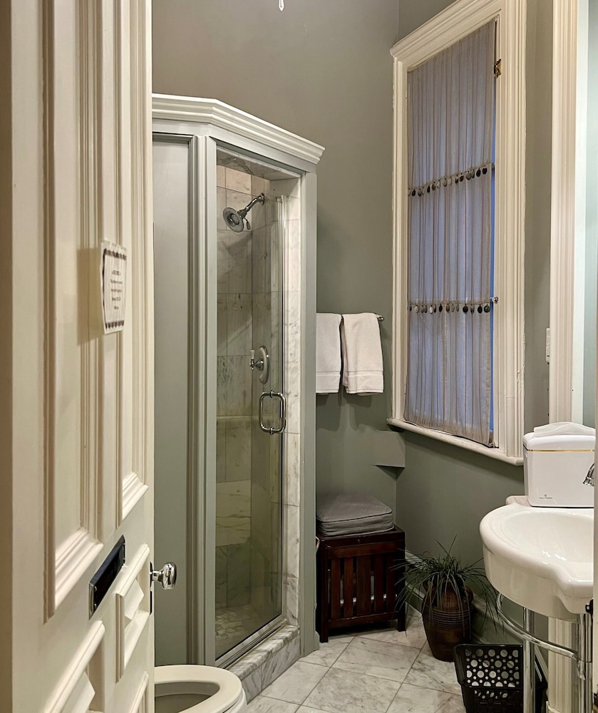 The College Club of Boston by null