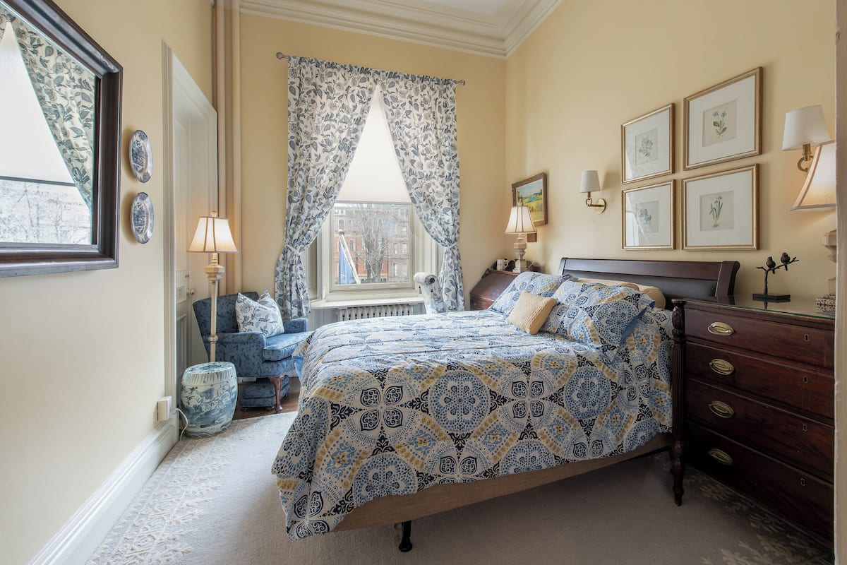 Standard Single Room, Shared Bathroom | Premium bedding, free WiFi, bed sheets