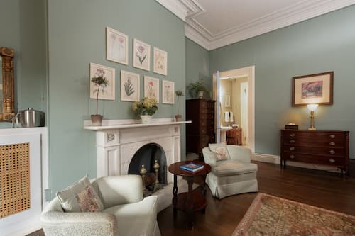 Chambre Double Supérieure, salle de bains attenante (Two Full Beds) | Wi-Fi gratuit