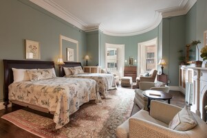 スーペリア ダブルルーム エンスイート (Two Full Beds) | WiFi (無料)