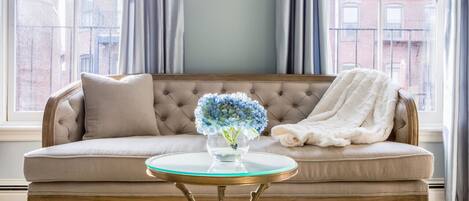 1 slaapkamer, luxe beddengoed, donsdekens, een minibar