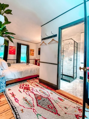 Deluxe Suite (Dog Watch Suite) | View from room