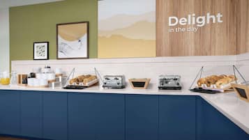 Petit déjeuner continental compris tous les jours