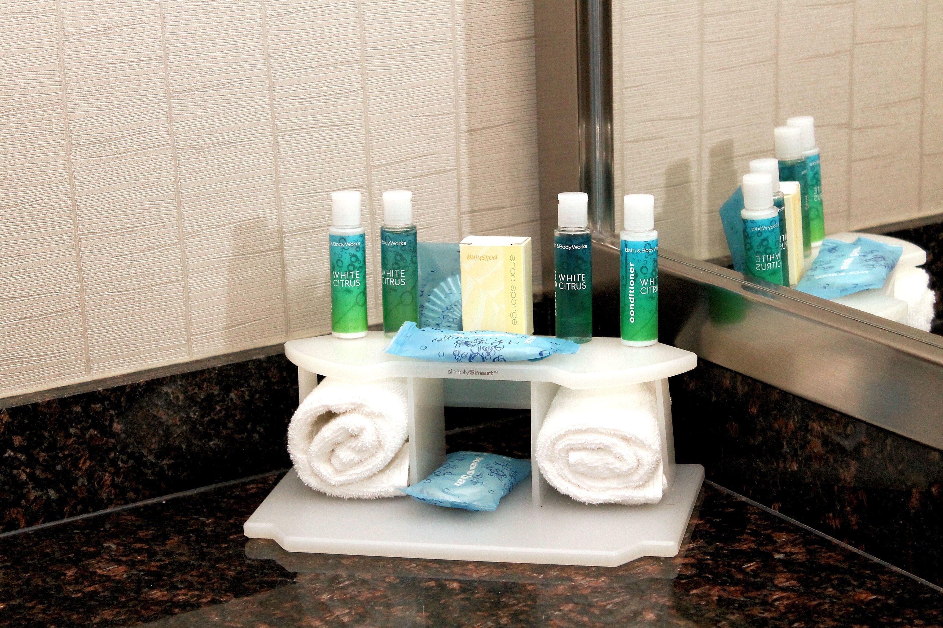 combined shower/bathtub, free toiletries, hair dryer, towels