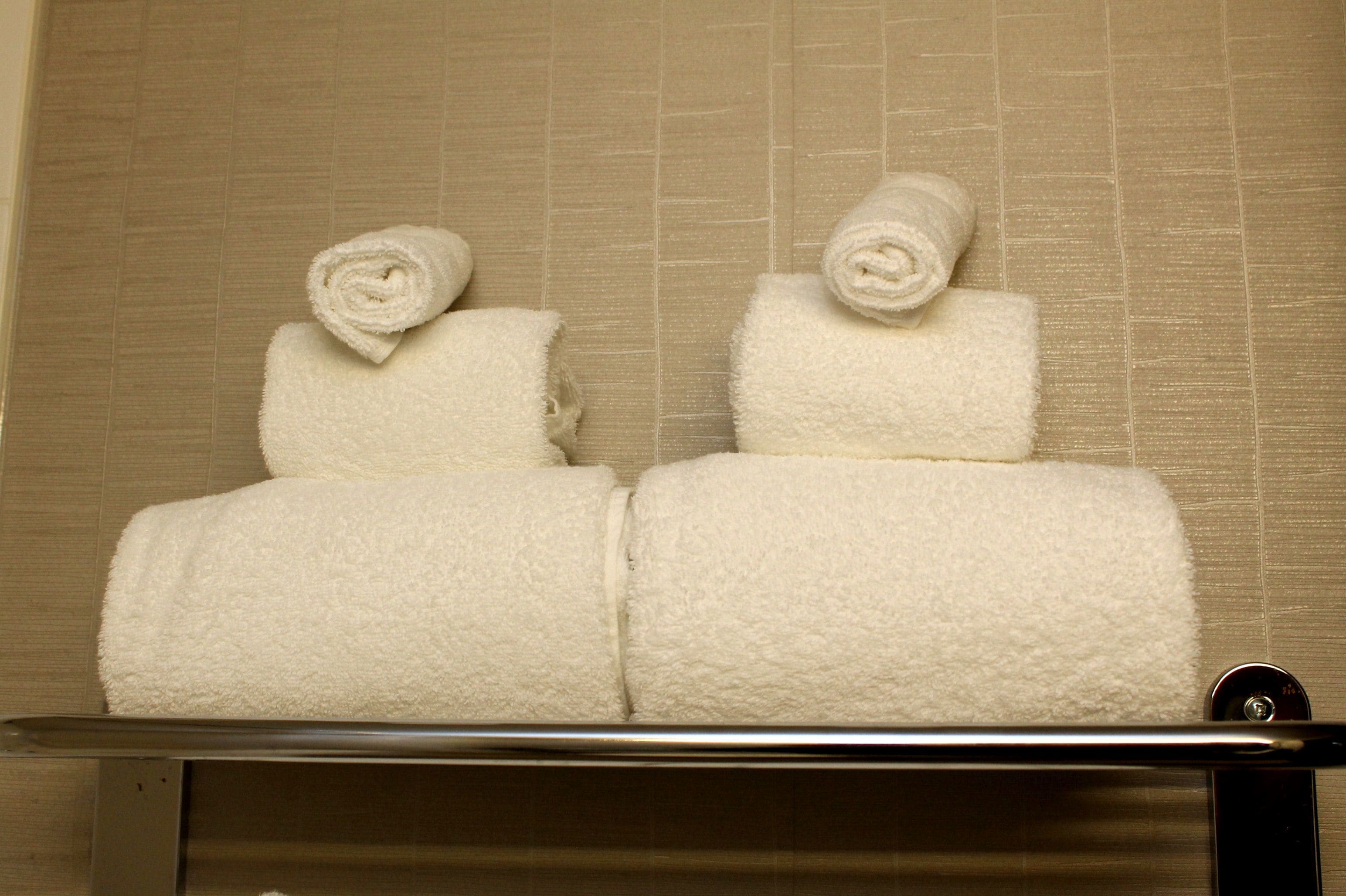 combined shower/bathtub, free toiletries, hair dryer, towels