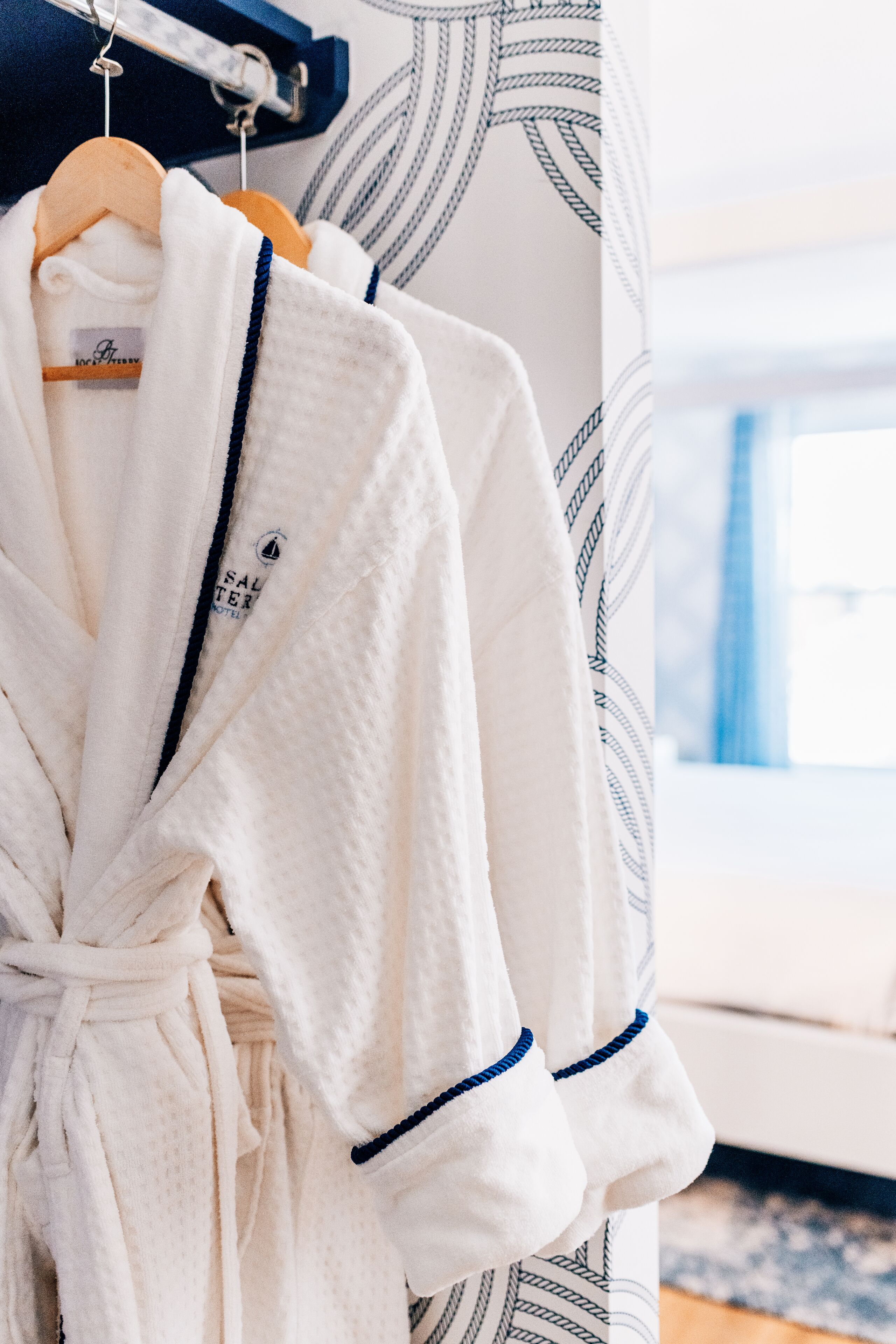 combined shower/bathtub, free toiletries, hair dryer, bathrobes