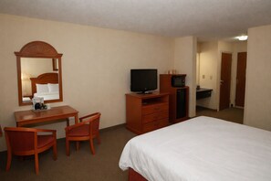 Pillow-top beds, desk, free cots/infant beds, free WiFi - Super 8 by Wyndham Gallup (Gallup)