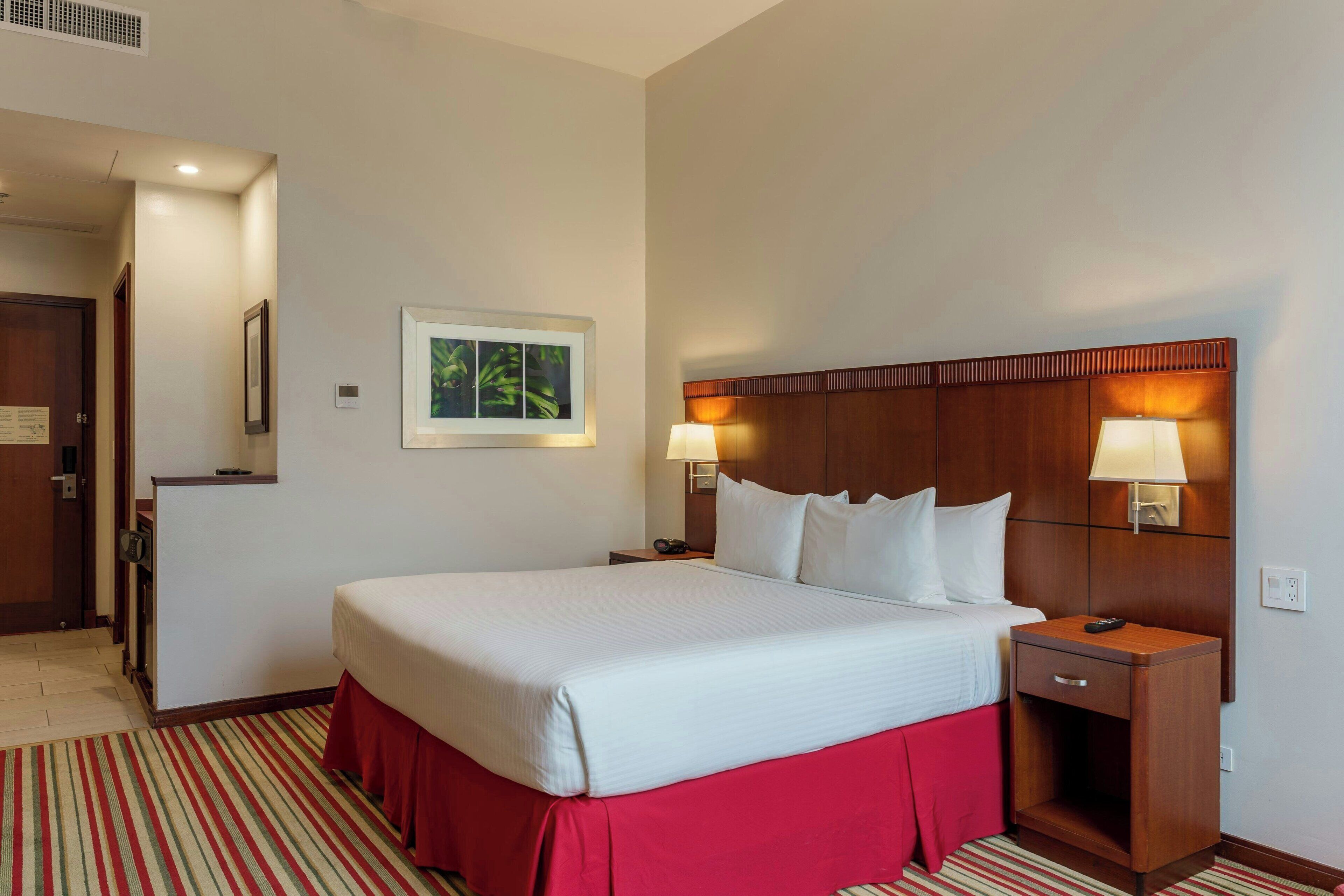 Suite júnior, 1 dormitori | Roba de llit d'alta qualitat, cobrellits i minibar 