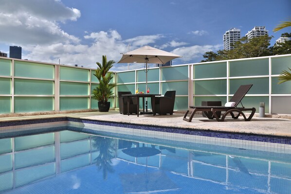 Sundeck - Courtyard by Marriott Panama Multiplaza Mall (Panama City)