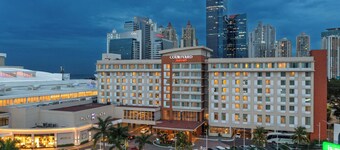 Courtyard by Marriott Panama Multiplaza Mall