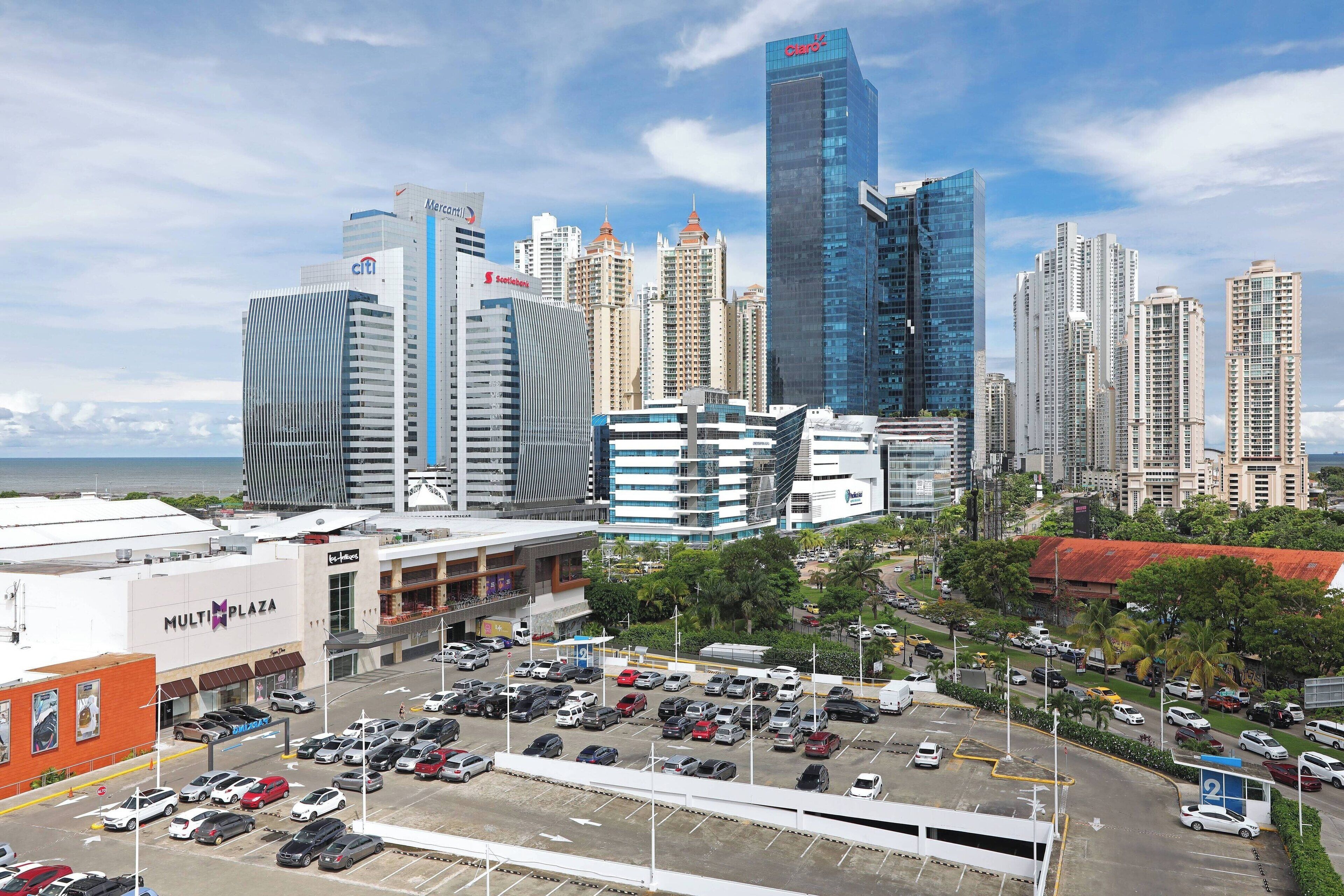 premium bedding, down duvets, minibar, in-room safe