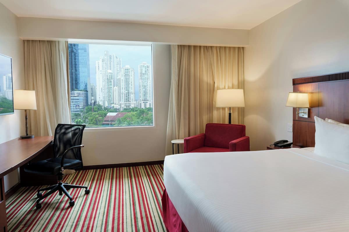 Premium bedding, down duvets, minibar, in-room safe