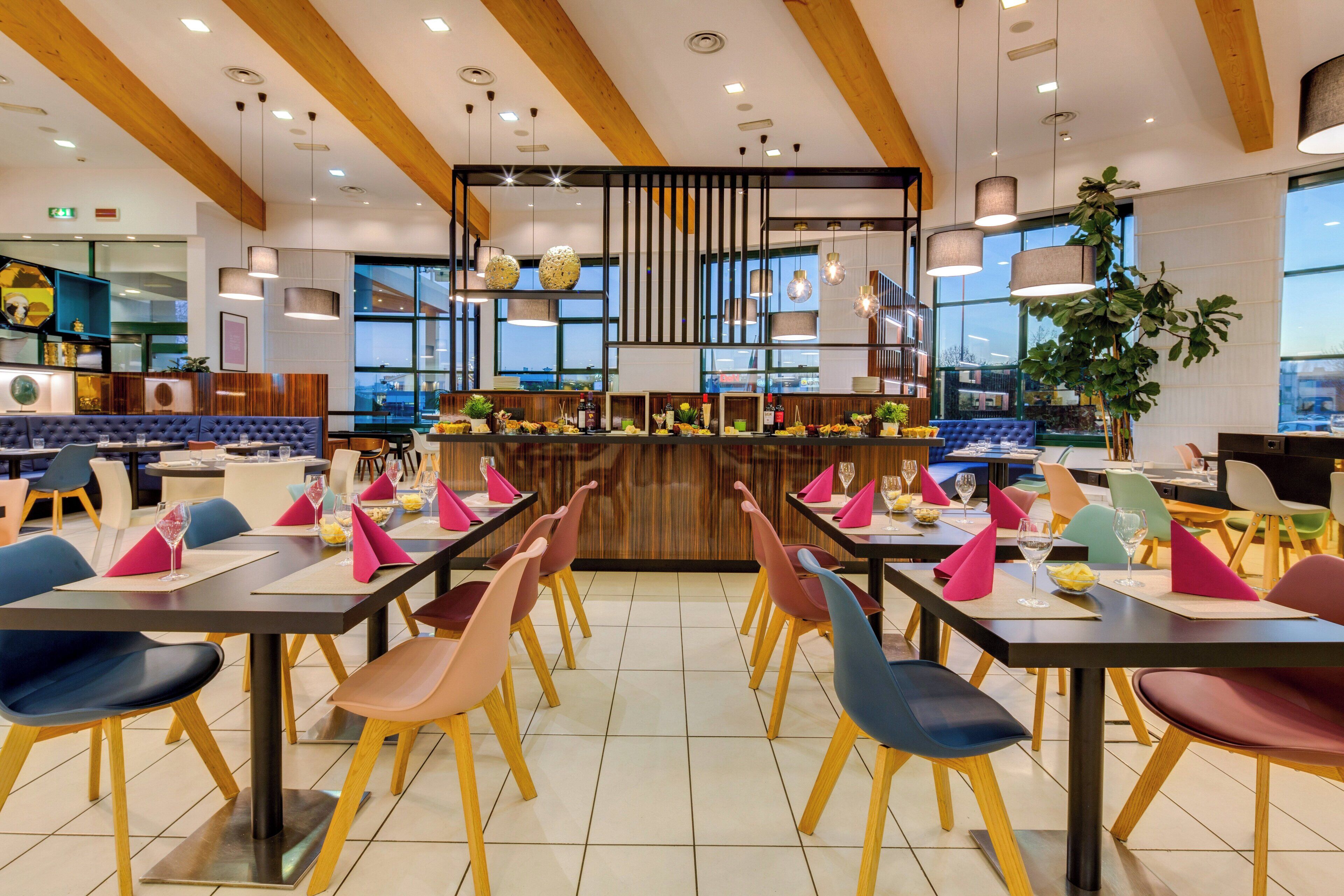 酒吧（店内）