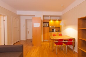 Standard Apartment, 1 Bedroom | Private kitchenette | Fridge, microwave, stovetop, coffee/tea maker - Hellsten Helsinki Parliament (HELSINKI)
