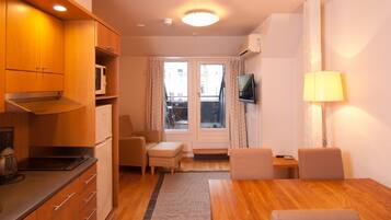 Superior Studio, 1 Twin Bed | Desk, cribs/infant beds, rollaway beds, free WiFi
