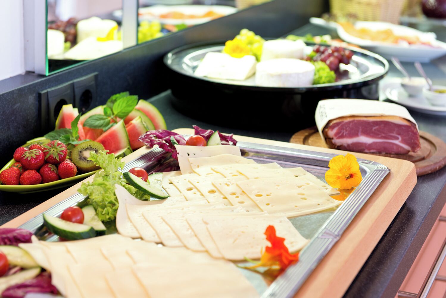 daily buffet breakfast (eur 21 per person)