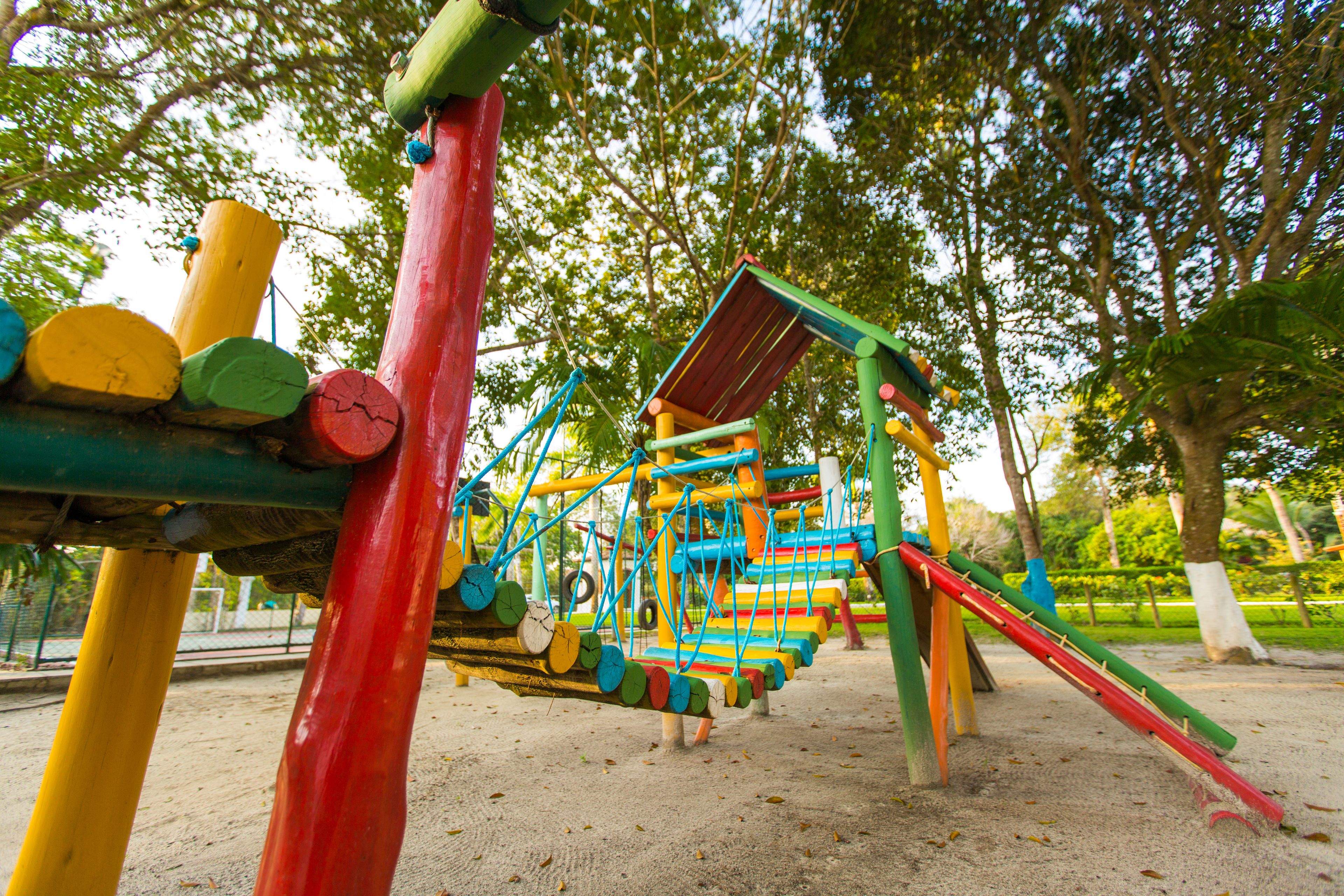 children’s play area – outdoor