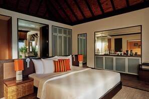 Beach Villa with Pool | Egyptian cotton sheets, premium bedding, down duvets, memory-foam beds - Niva Velassaru Maldives (Velassaru)