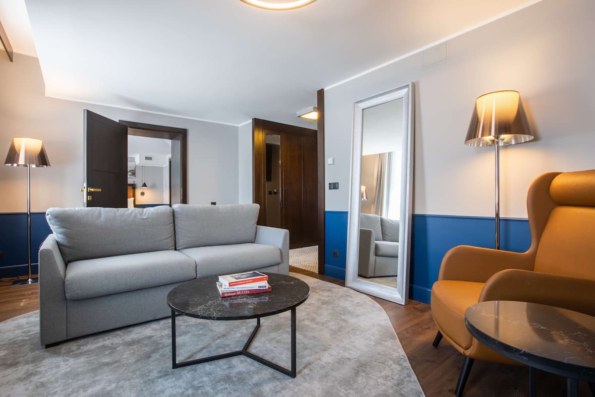 Suite, 2 Bedrooms