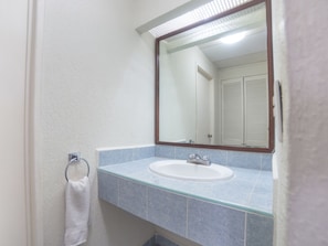 Bathroom - Hotel Casa Real Celaya (Celaya)