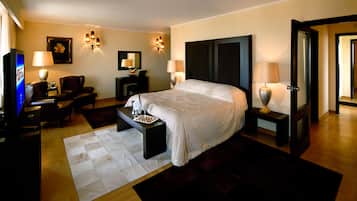 Vice-Presidential Suite | Literie de qualité supérieure, minibar, coffres-forts dans les chambres