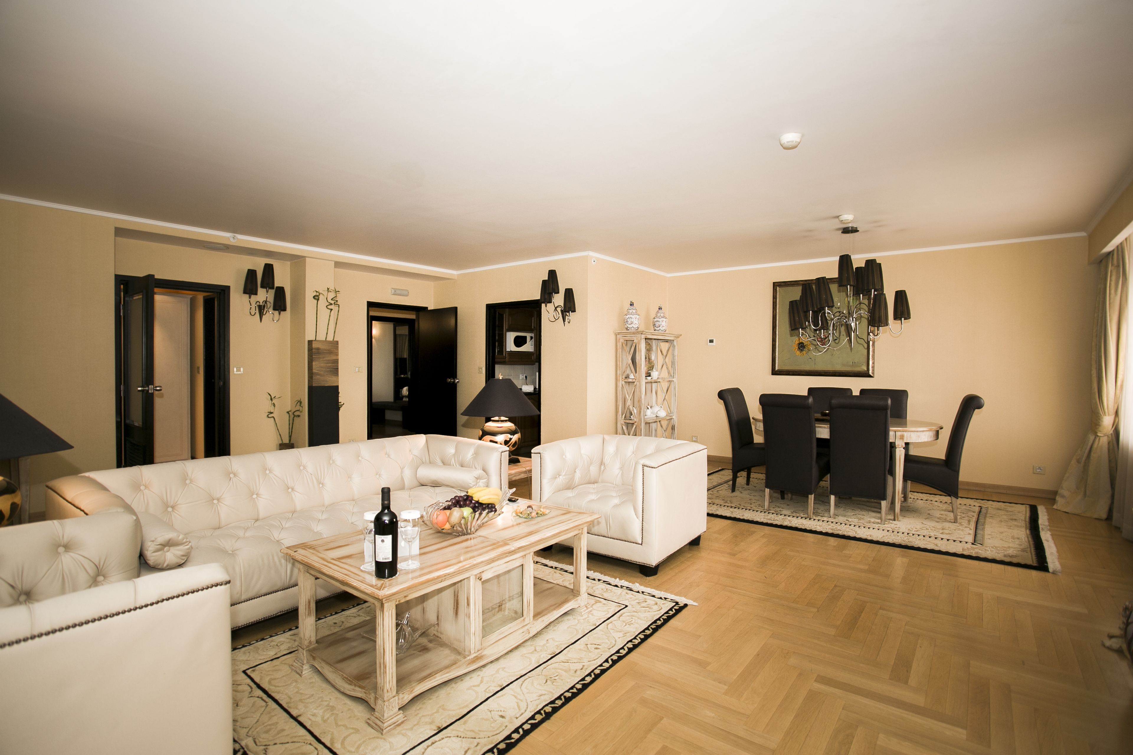 Vice-Presidential Suite | Oppholdsrom | LCD-TV