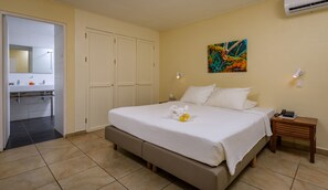 1 bedroom, in-room safe, blackout curtains, bed sheets