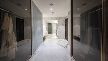 Presidential Suite | Bathroom