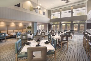 Restaurant - Holiday Inn Hotel & Suites Scottsdale North - Airpark by IHG (Scottsdale)